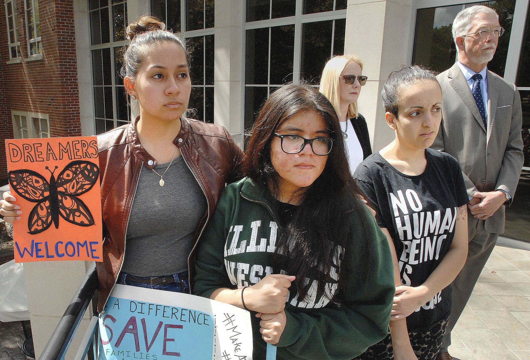 Supporting dreamers